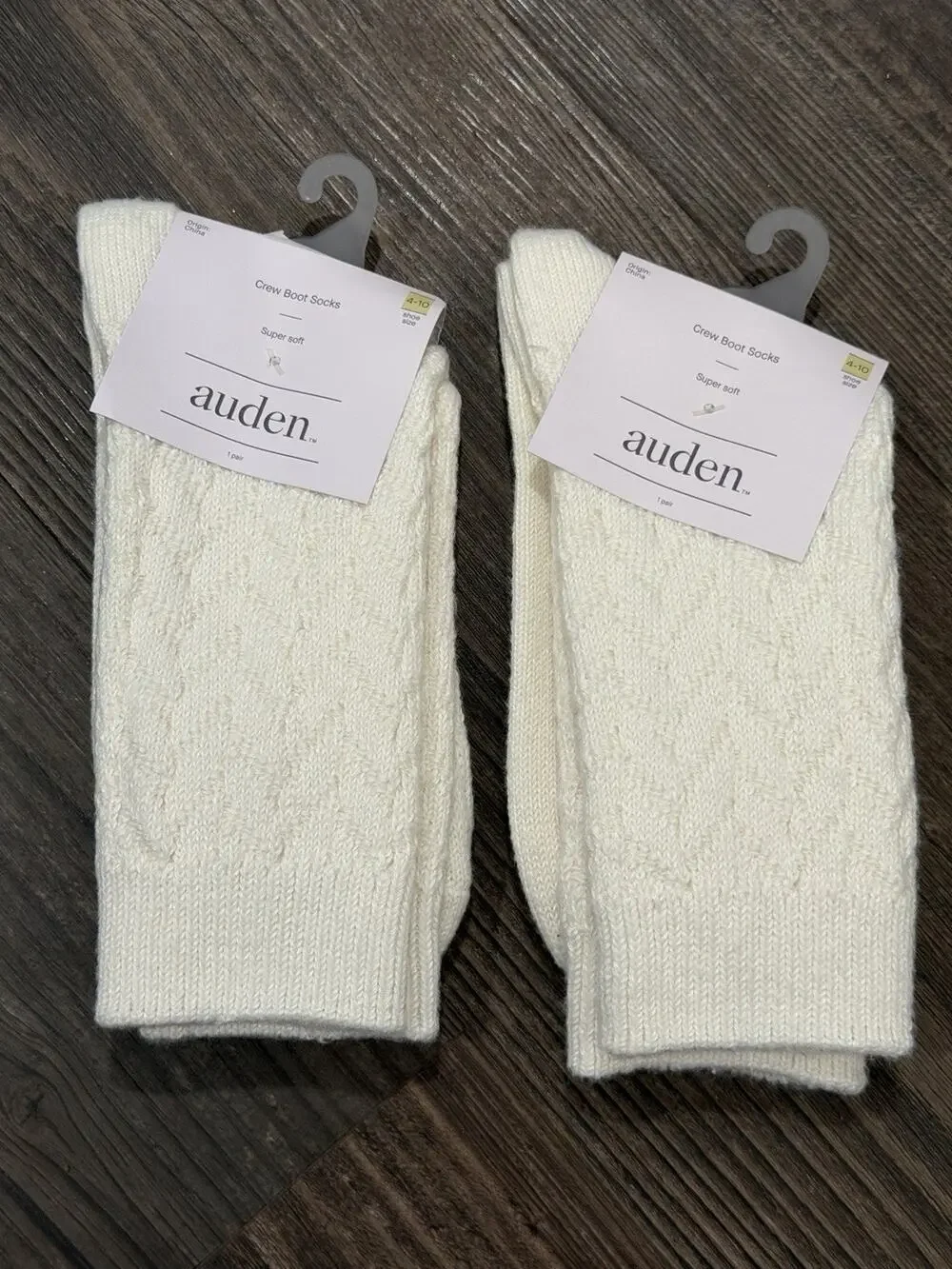 Lot Of 2 -Auden Boot Socks Womens 4-10 White 2 Pairs Crew Super Soft Cozy